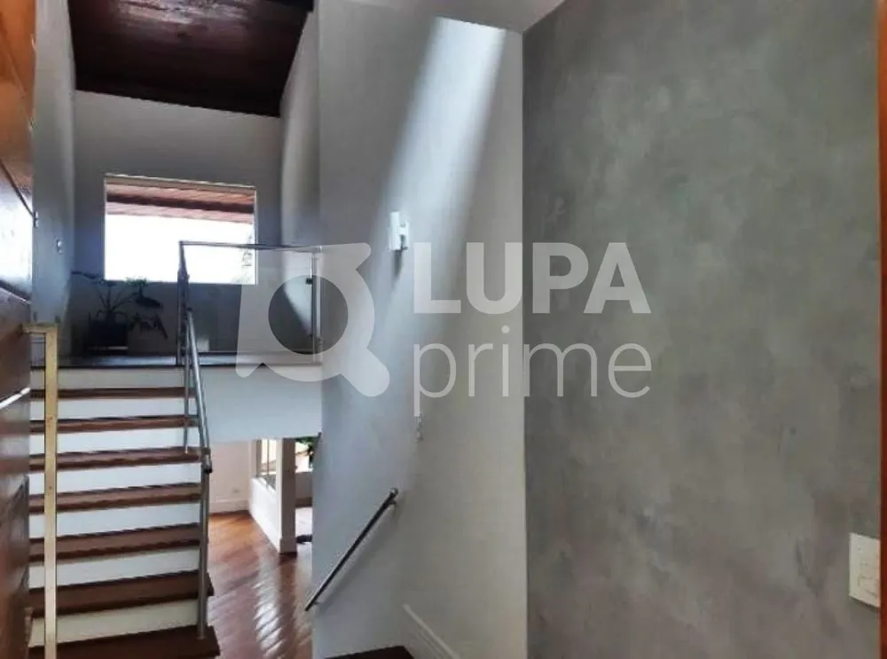 Casa, 3 quartos, 308 m² - Foto 8