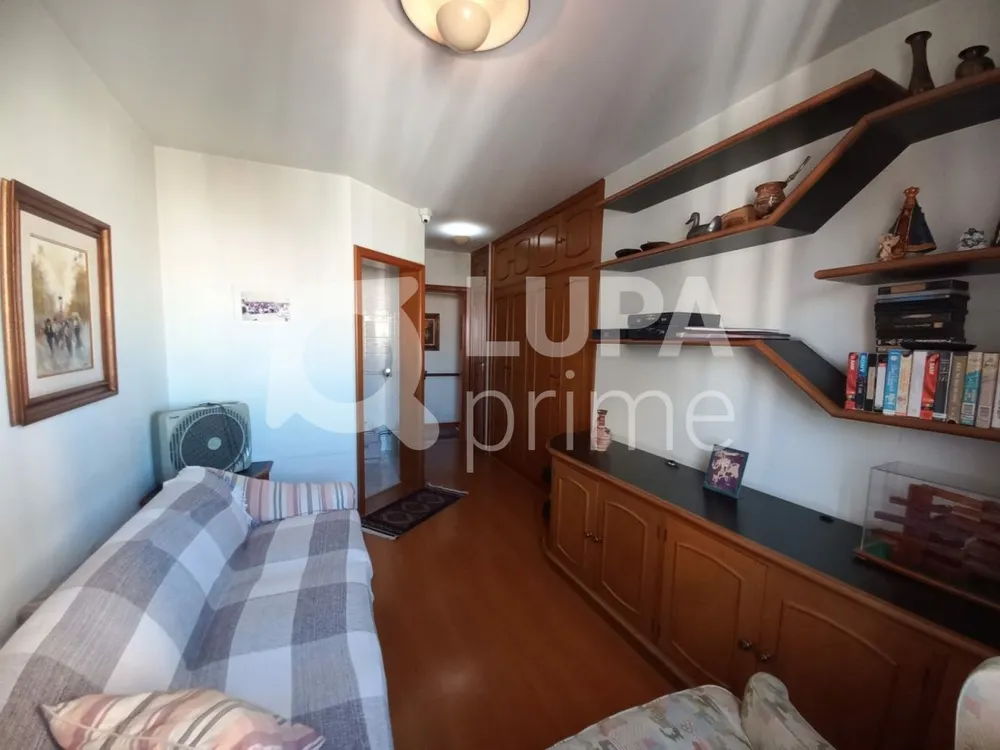 Apartamento, 4 quartos, 260 m² - Foto 1