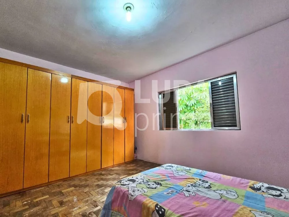 Casa à venda com 3 quartos, 210m² - Foto 8