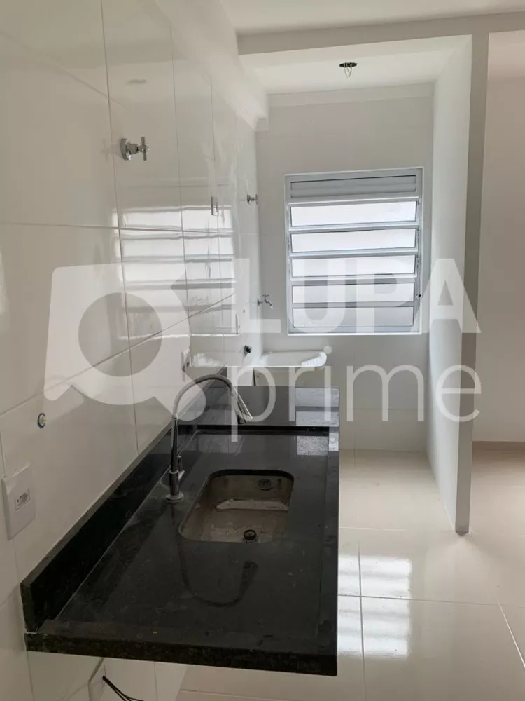 Apartamento à venda com 2 quartos, 45m² - Foto 9