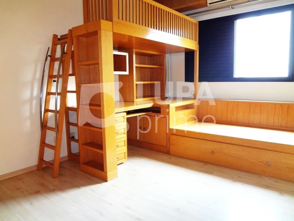 Apartamento, 3 quartos, 460 m² - Foto 2