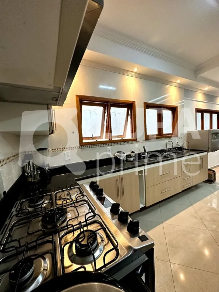 Casa, 3 quartos, 298 m² - Foto 1