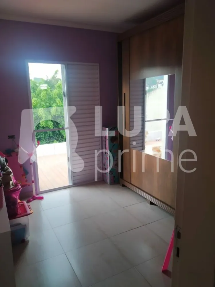 Casa, 3 quartos, 200 m² - Foto 6
