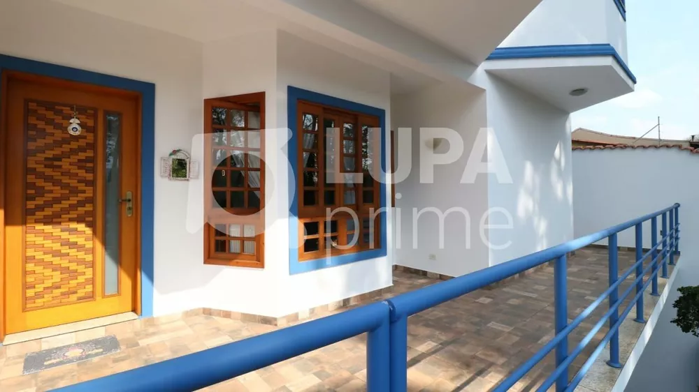 Casa à venda com 3 quartos, 450m² - Foto 3