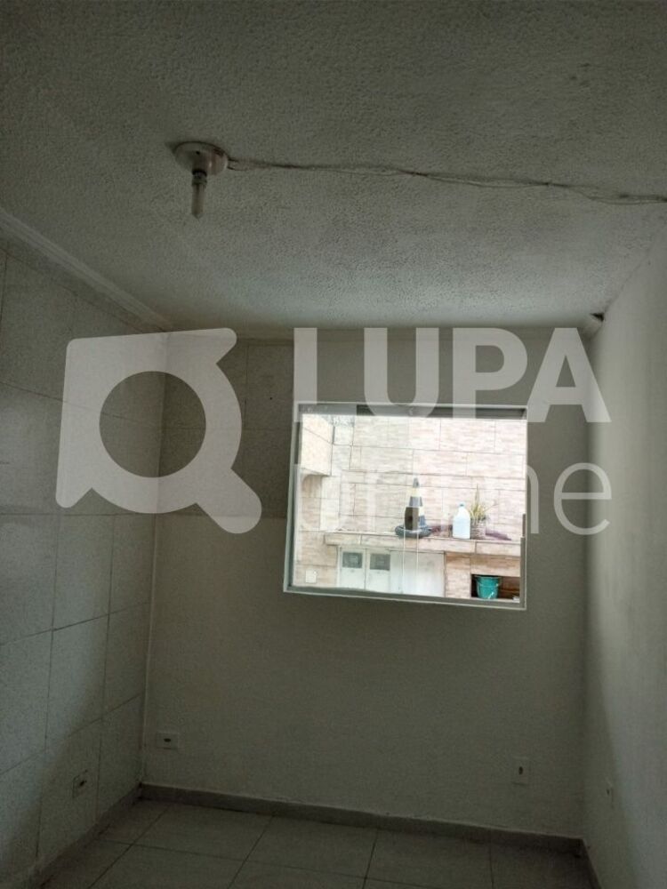 Casa, 5 quartos, 240 m² - Foto 1