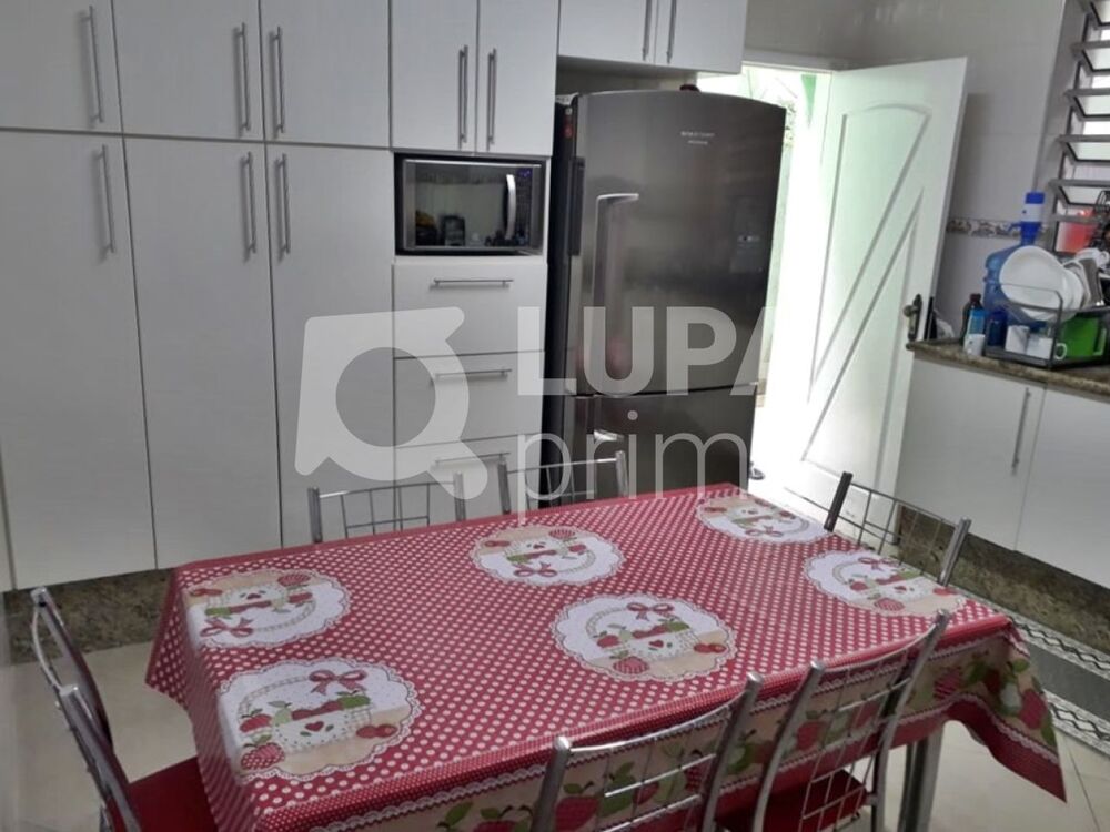 Casa, 3 quartos, 139 m² - Foto 1