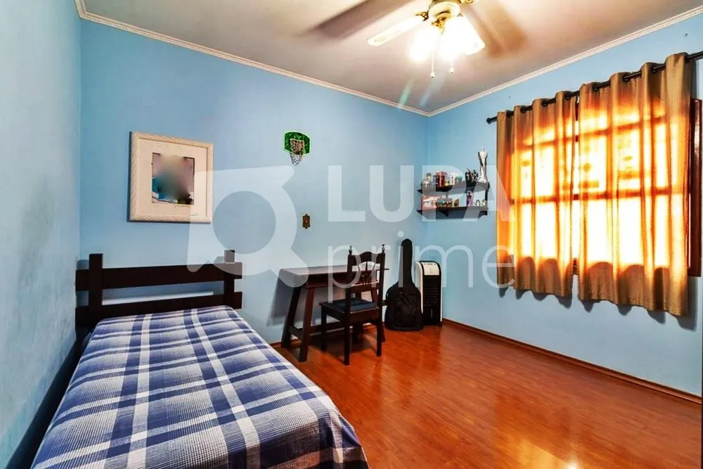 Casa, 3 quartos, 206 m² - Foto 2