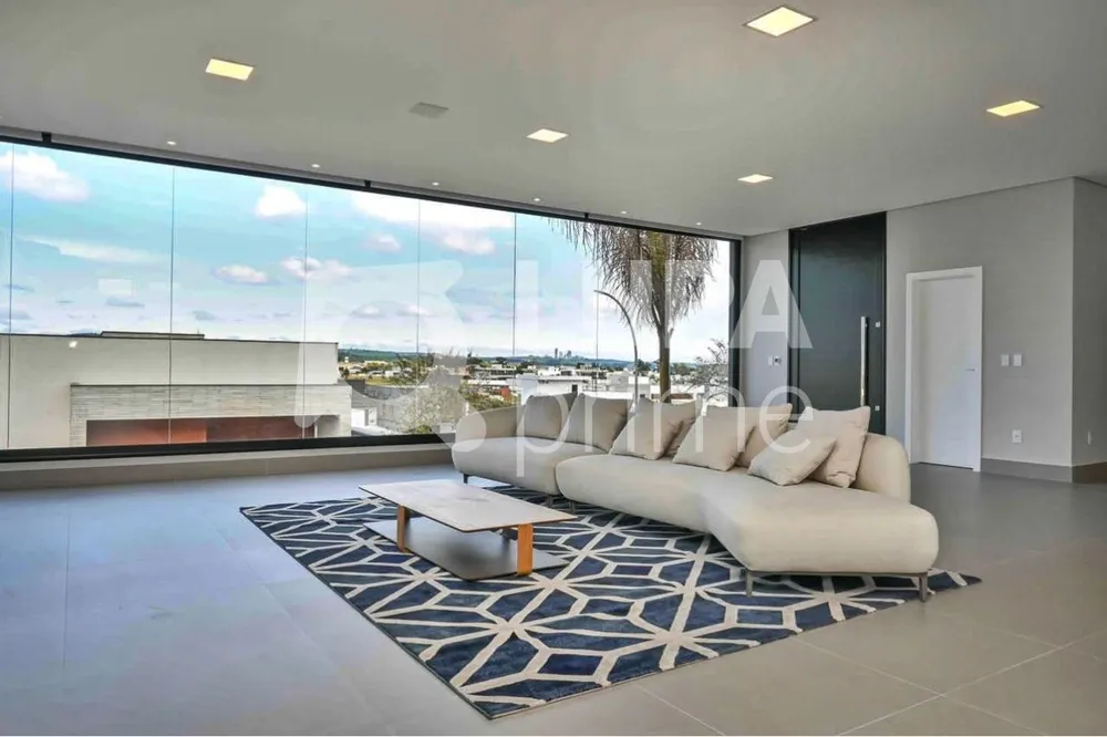 Casa, 3 quartos, 430 m² - Foto 1