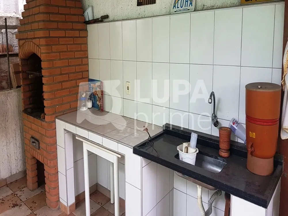 Casa, 3 quartos, 243 m² - Foto 12