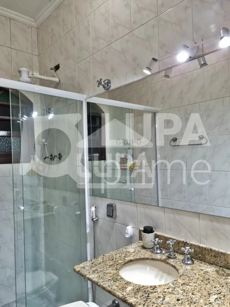 Casa, 3 quartos, 255 m² - Foto 1