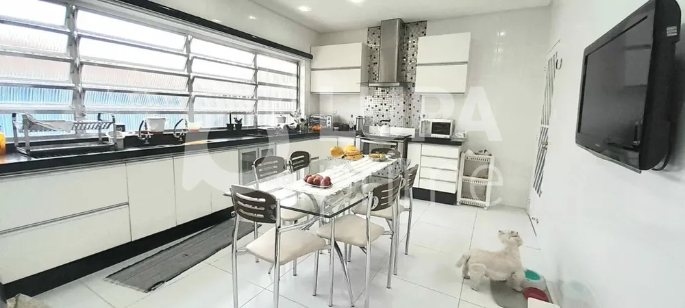 Casa, 3 quartos, 280 m² - Foto 10