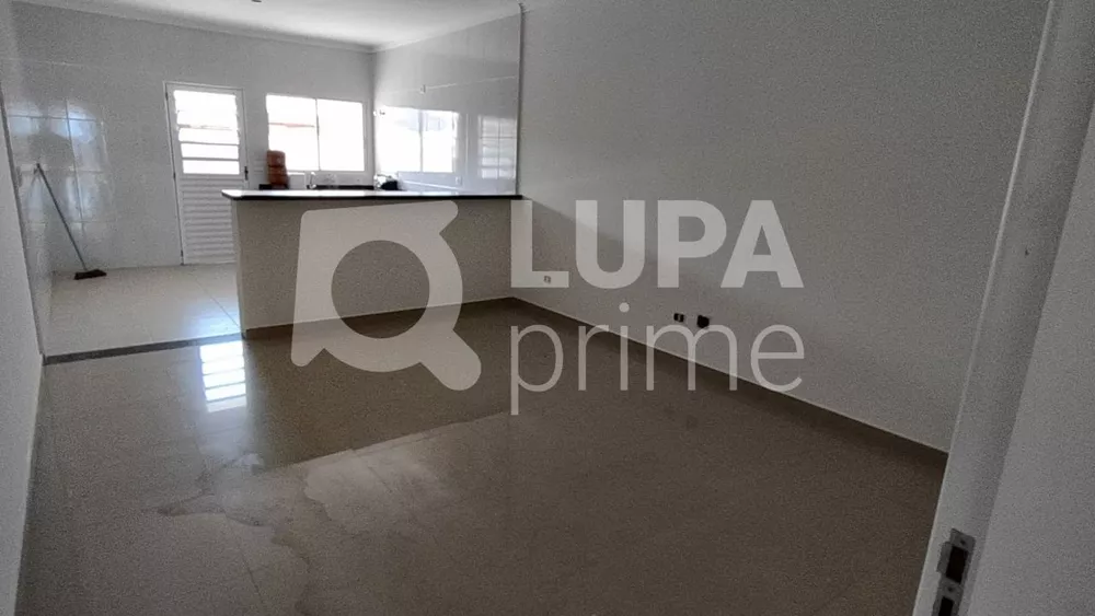 Casa à venda com 3 quartos, 200m² - Foto 2