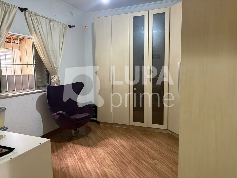 Casa, 4 quartos, 167 m² - Foto 1
