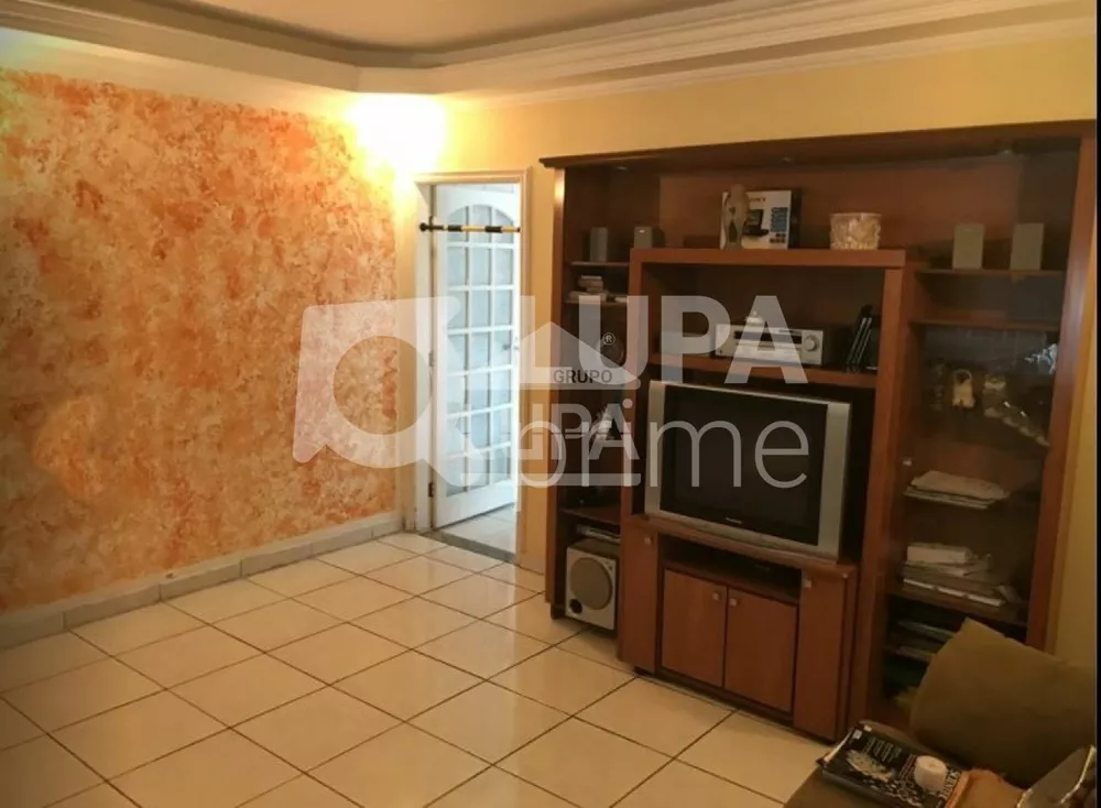 Casa à venda com 3 quartos, 250m² - Foto 3