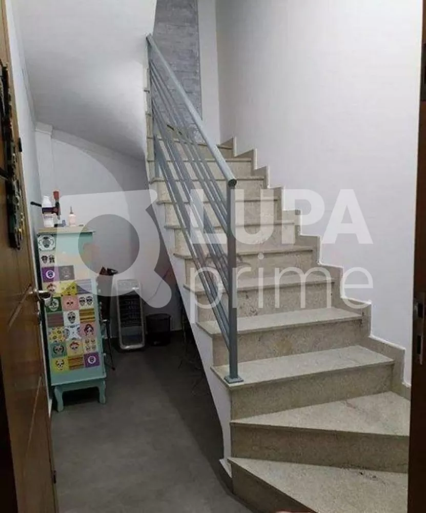 Casa à venda com 3 quartos, 189m² - Foto 6