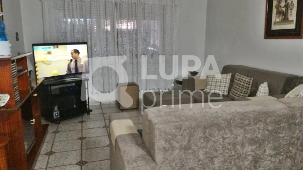 Casa, 2 quartos, 157 m² - Foto 1
