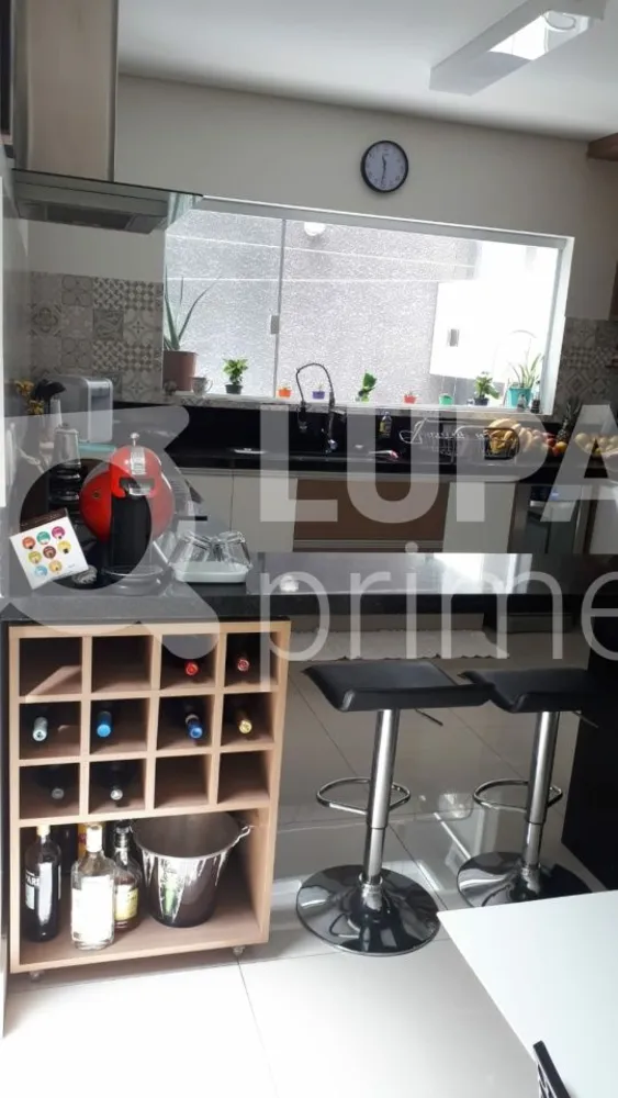 Casa, 3 quartos, 146 m² - Foto 11