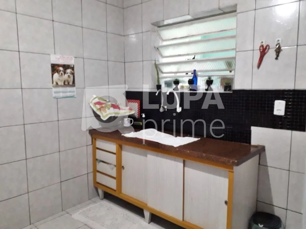 Casa, 8 quartos, 225 m² - Foto 1