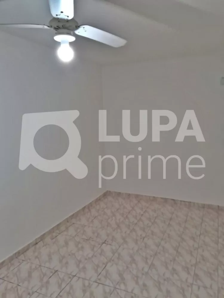 Casa, 4 quartos, 158 m² - Foto 1