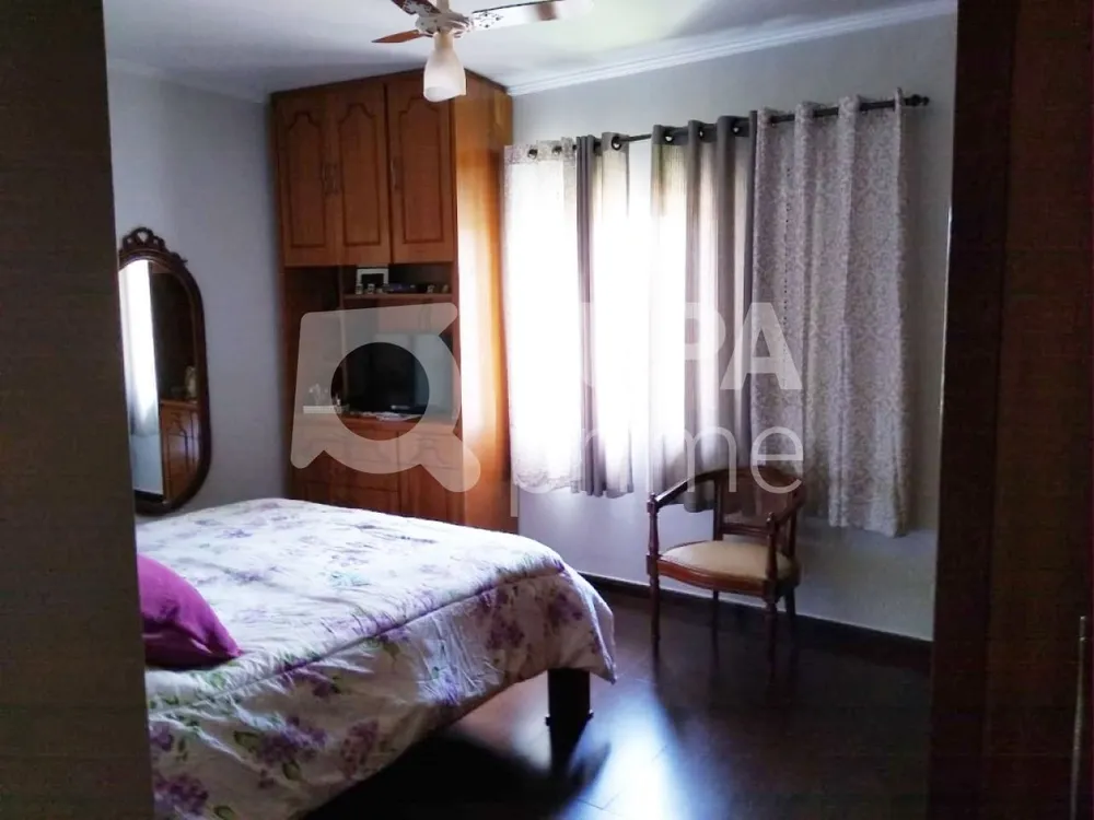 Casa, 3 quartos, 320 m² - Foto 3