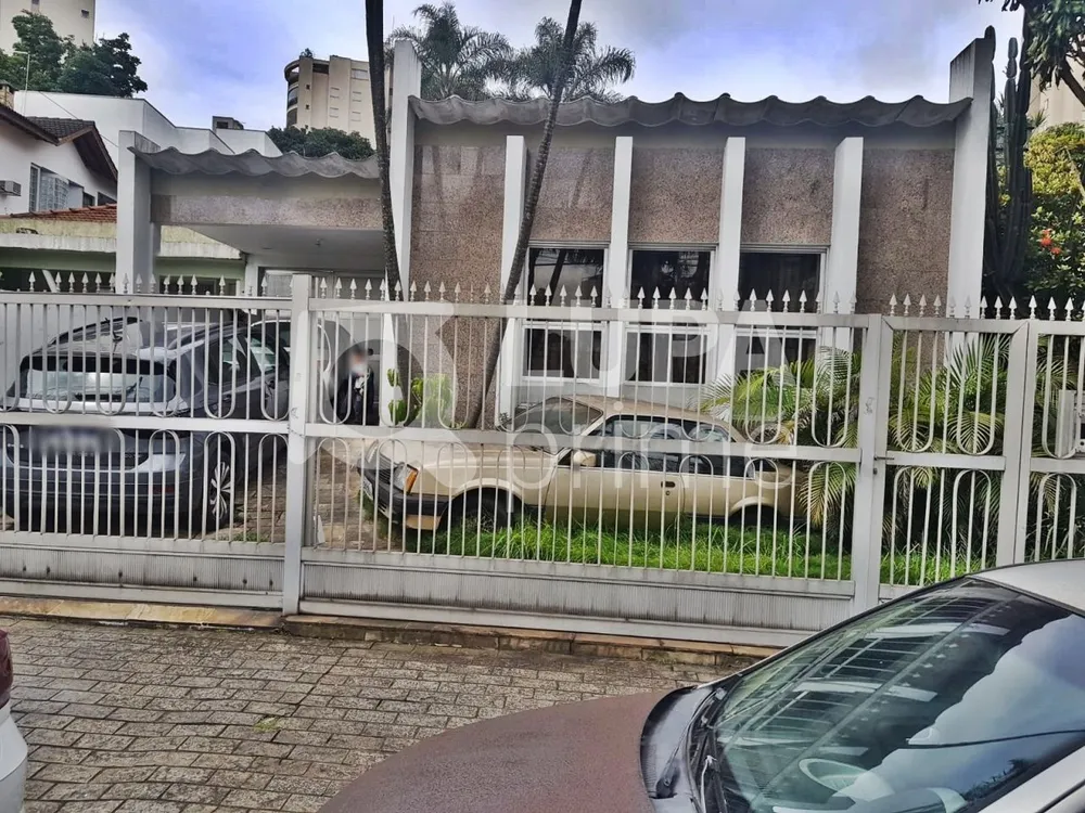 Casa, 3 quartos, 310 m² - Foto 1