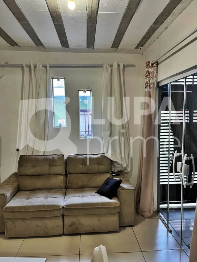 Casa, 3 quartos, 144 m² - Foto 1