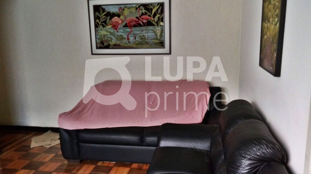 Casa à venda com 3 quartos, 147m² - Foto 2