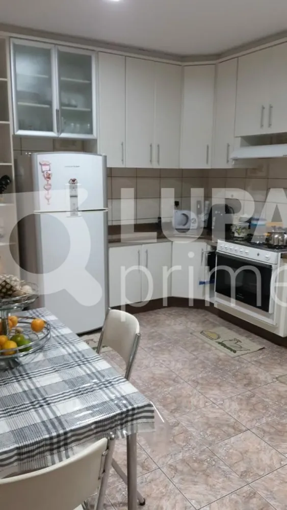 Casa, 4 quartos, 278 m² - Foto 3