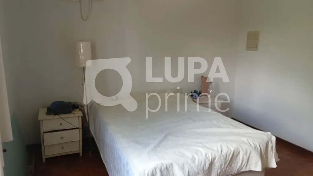 Casa, 4 quartos, 212 m² - Foto 1