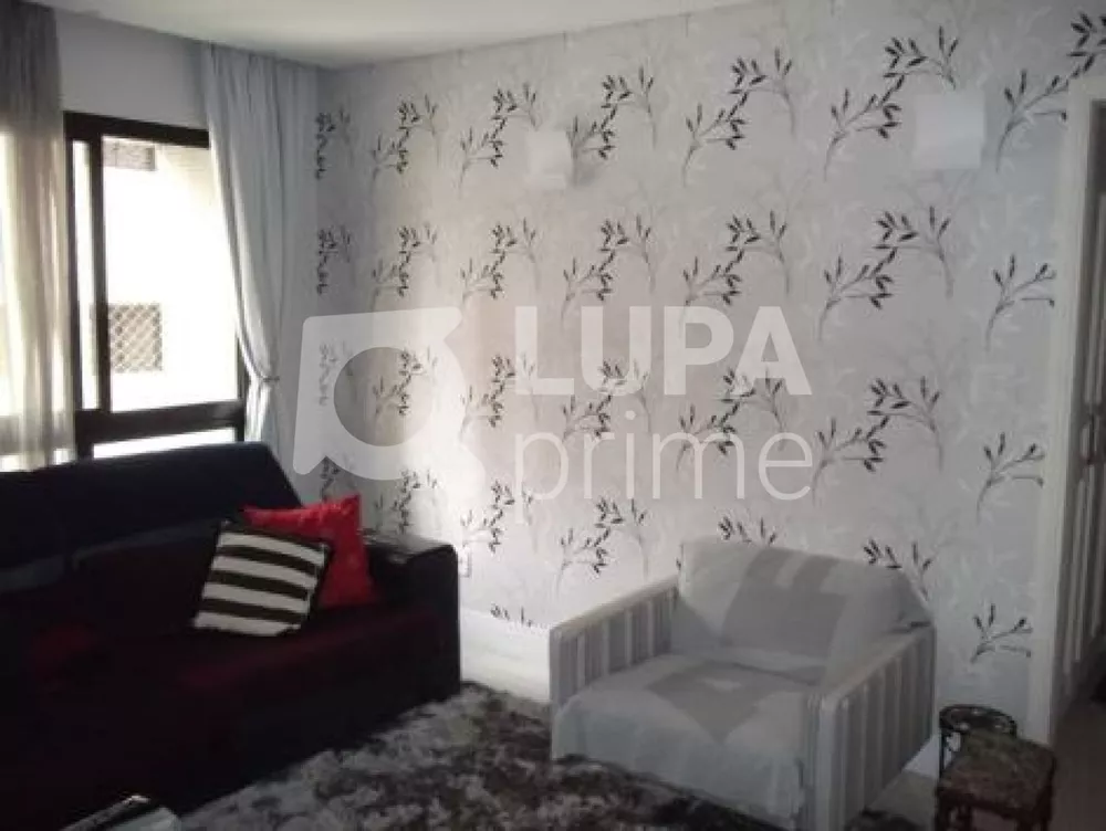 Apartamento à venda com 4 quartos, 253m² - Foto 2