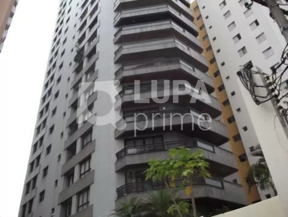 Apartamento à venda com 4 quartos, 253m² - Foto 1