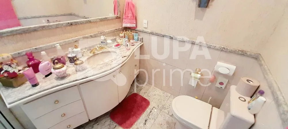 Apartamento, 3 quartos, 150 m² - Foto 2