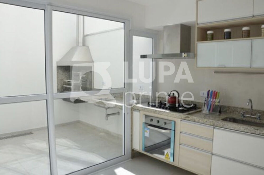 Casa à venda com 3 quartos, 170m² - Foto 4