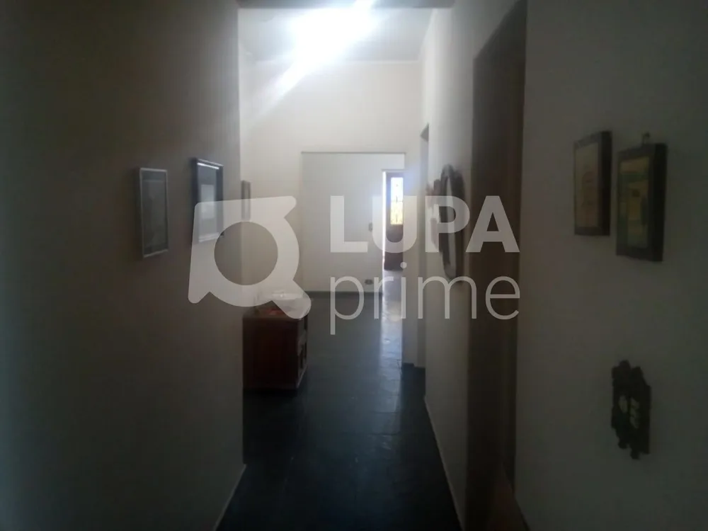 Casa, 4 quartos, 178 m² - Foto 1