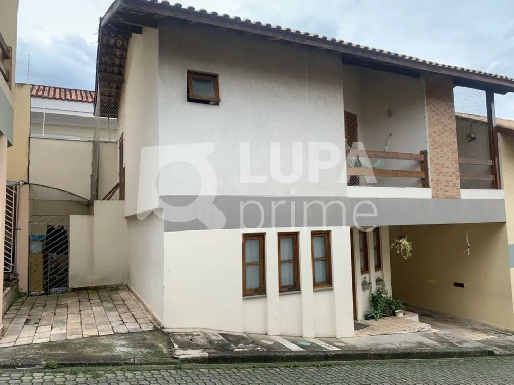 Casa, 3 quartos, 110 m² - Foto 1