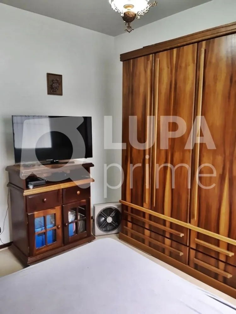 Casa, 3 quartos, 200 m² - Foto 9