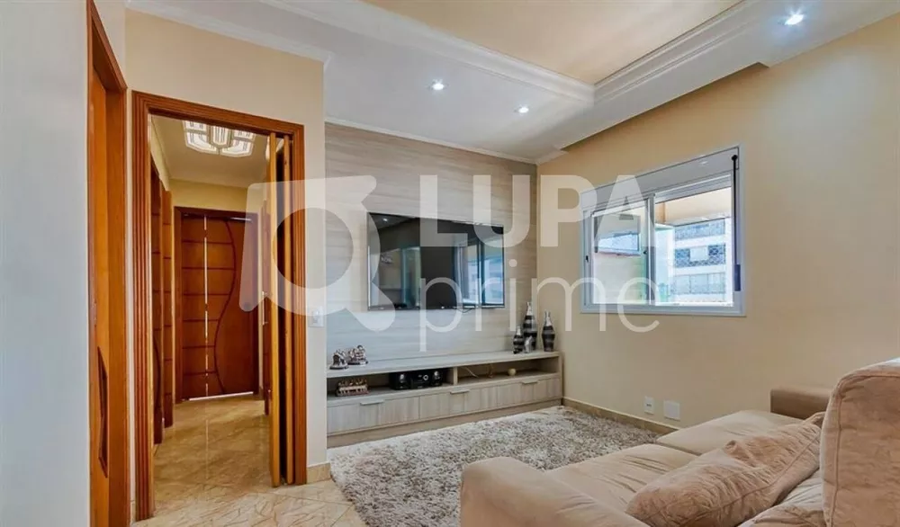 Apartamento à venda com 3 quartos, 112m² - Foto 1