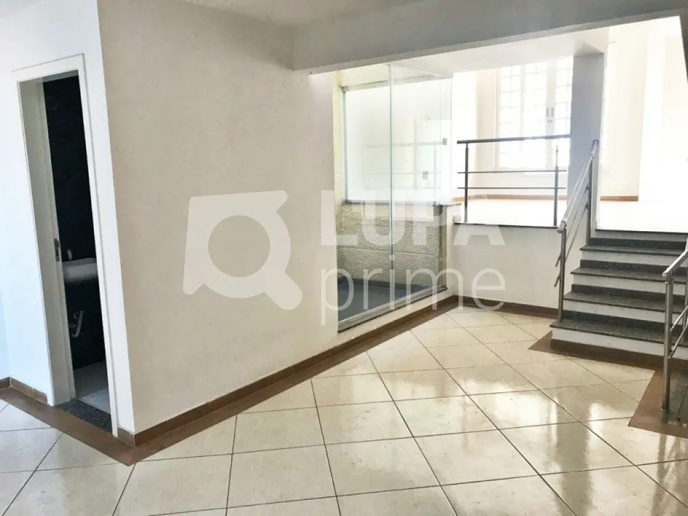 Casa, 3 quartos, 250 m² - Foto 9