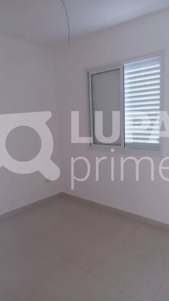 Apartamento à venda com 2 quartos, 43m² - Foto 4