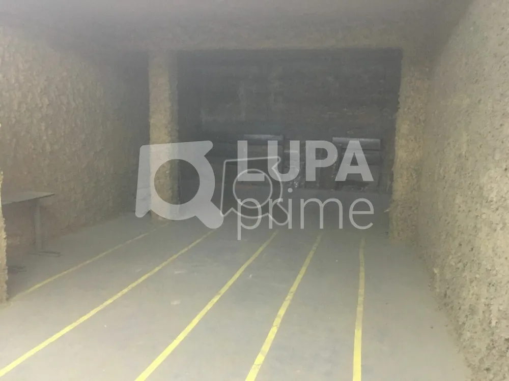 Depósito-Galpão, 550 m² - Foto 1