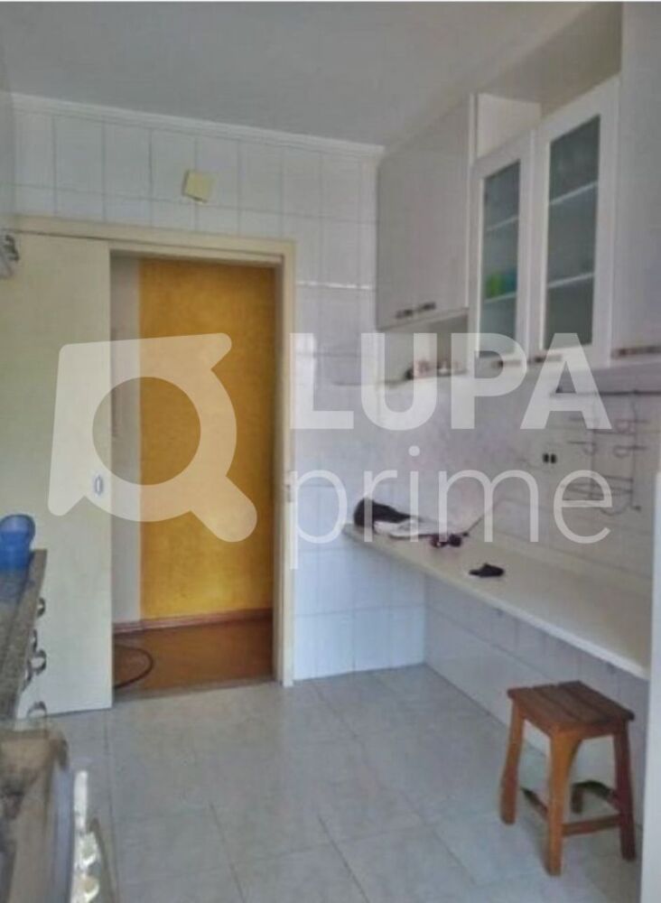 Apartamento à venda com 3 quartos, 76m² - Foto 4