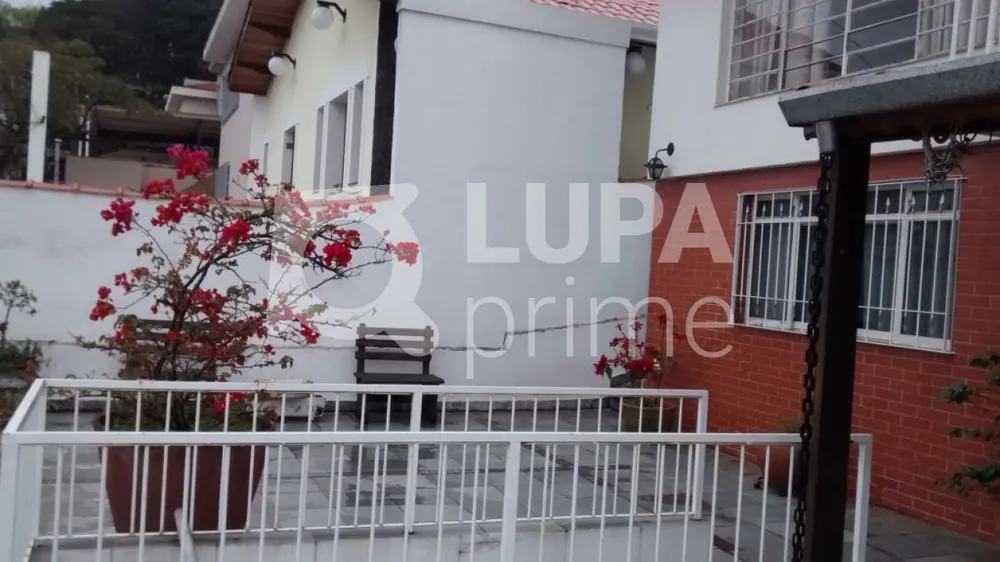 Casa, 3 quartos, 200 m² - Foto 2