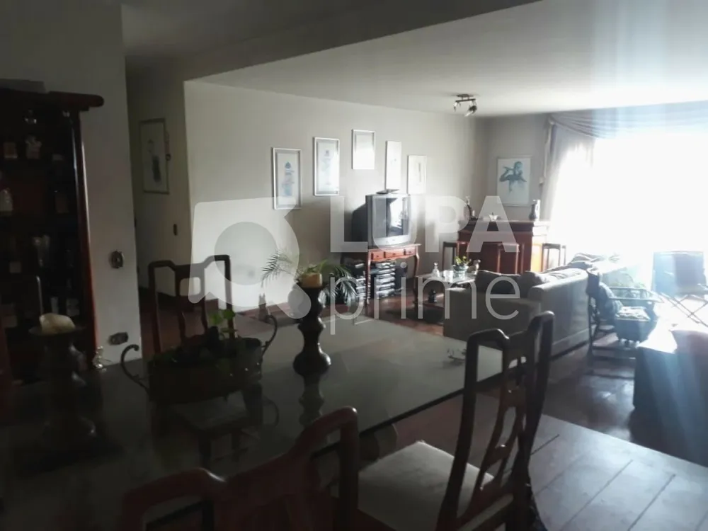 Apartamento, 4 quartos, 220 m² - Foto 9