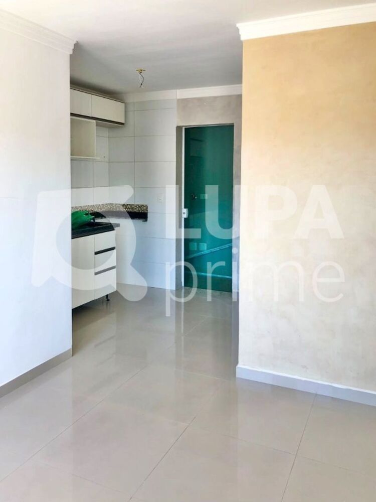 Apartamento, 3 quartos, 42 m² - Foto 2