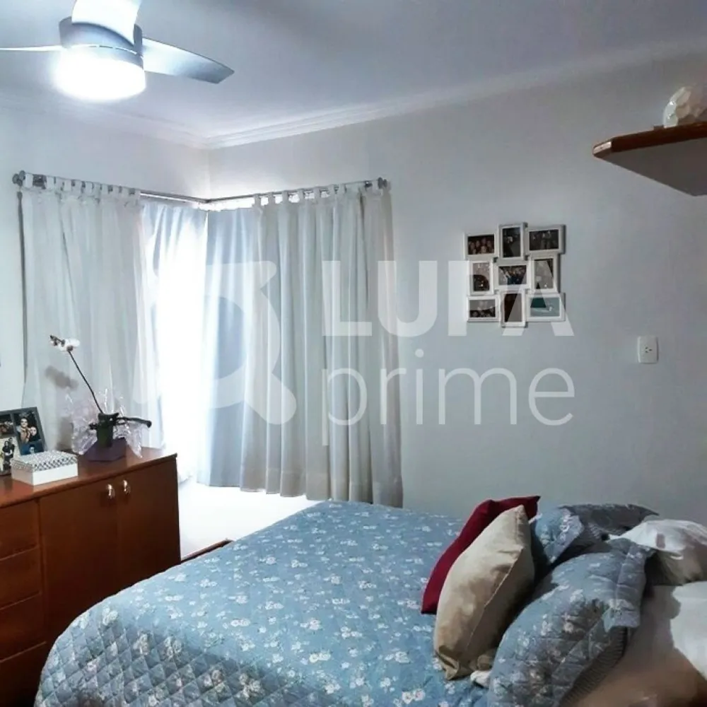 Casa, 3 quartos, 265 m² - Foto 2