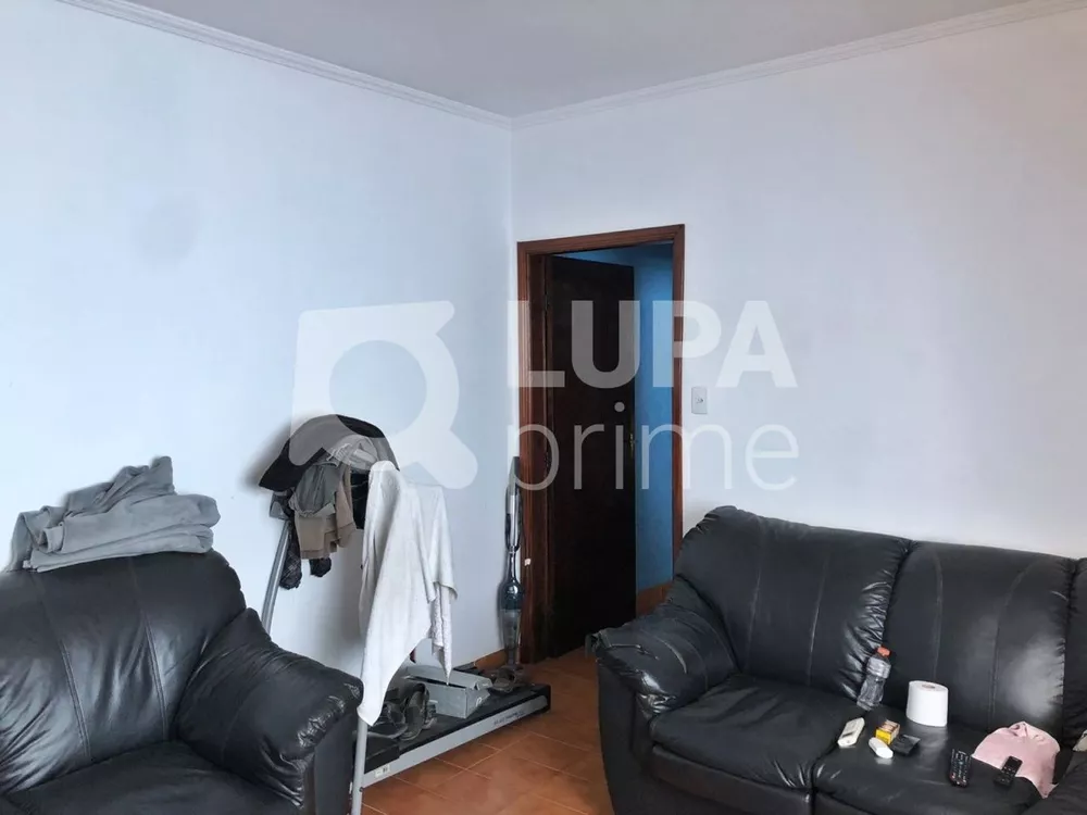 Casa à venda com 3 quartos, 100m² - Foto 2