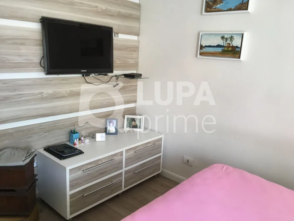 Casa, 3 quartos, 200 m² - Foto 11