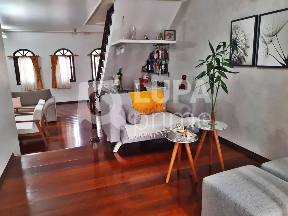 Casa, 4 quartos, 340 m² - Foto 8