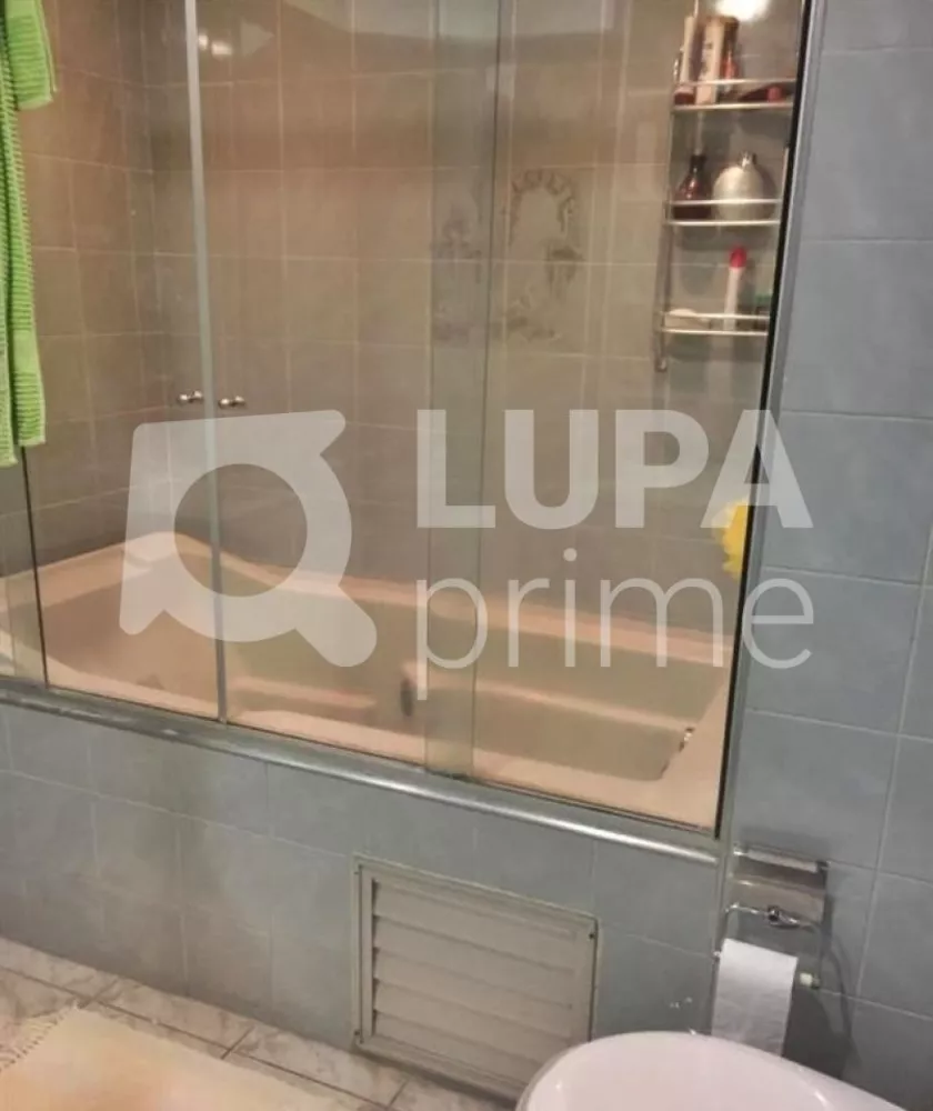 Apartamento à venda com 3 quartos, 142m² - Foto 11