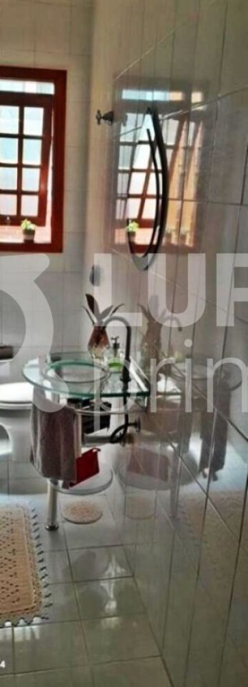 Casa à venda com 4 quartos, 290m² - Foto 6